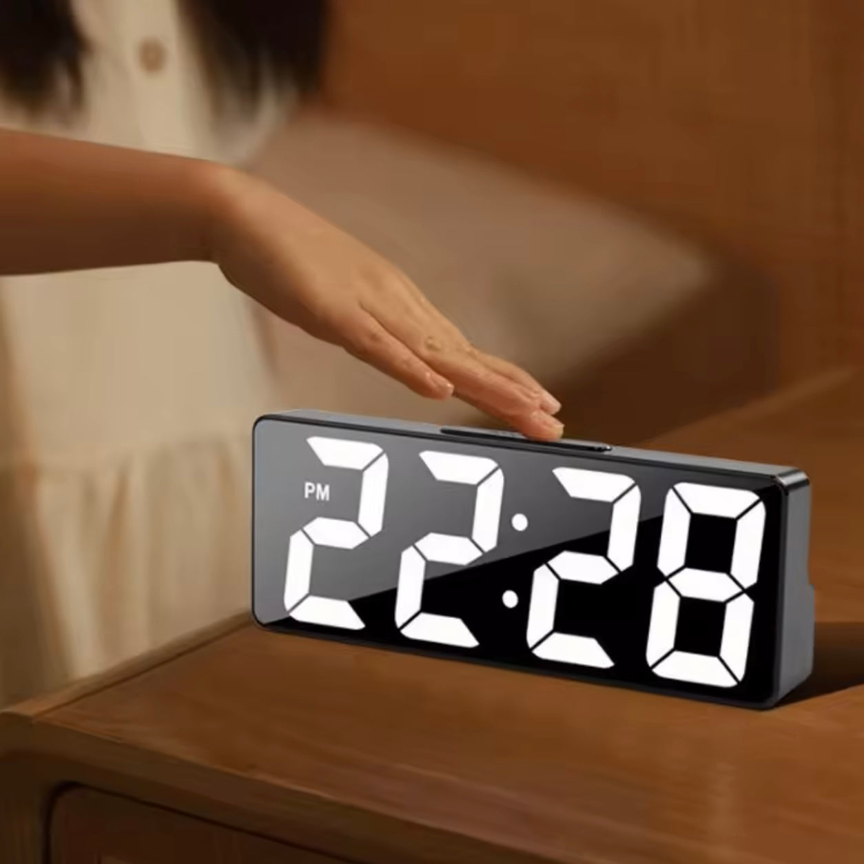 Digital LED Alarm Clock With Temperature Display Adjustable Brightness 12/24 Hours